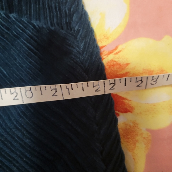 Courdroy mini skirt VEUC - Picture 6 of 6